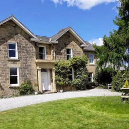 Escape To The Country @ Bron Offa Bach Apartment Coedpoeth Exterior photo